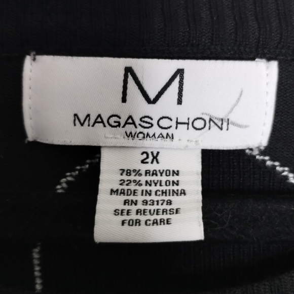 Magaschoni Black And White Polka Dot Short Sleeve Sweater Size‎ 2X - Picture 4 of 5